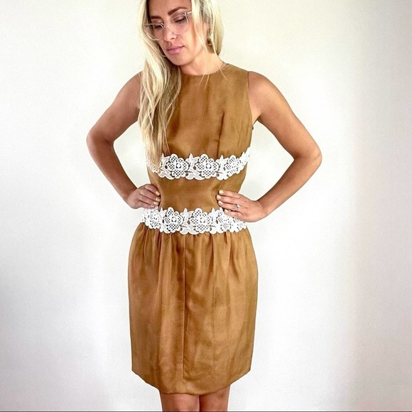 Givenchy Light Brown & White Lace Silk Dress w/Bow - Picture 15 of 16